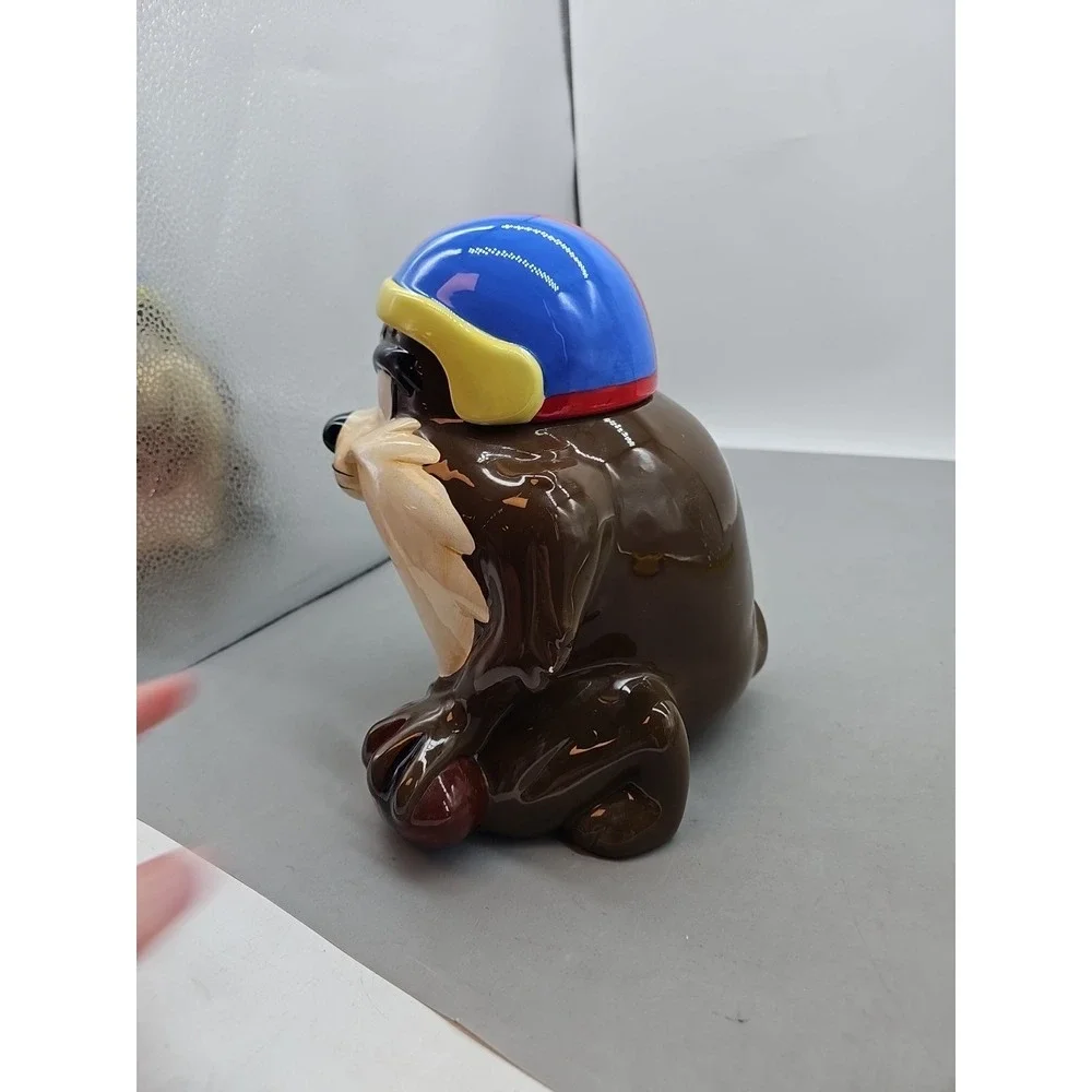 Disney 1993 FOOTBALL TAZ Tasmanian Devil COOKIE JAR Large 10
